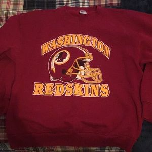 Washington Redskin crewneck. Vintage.